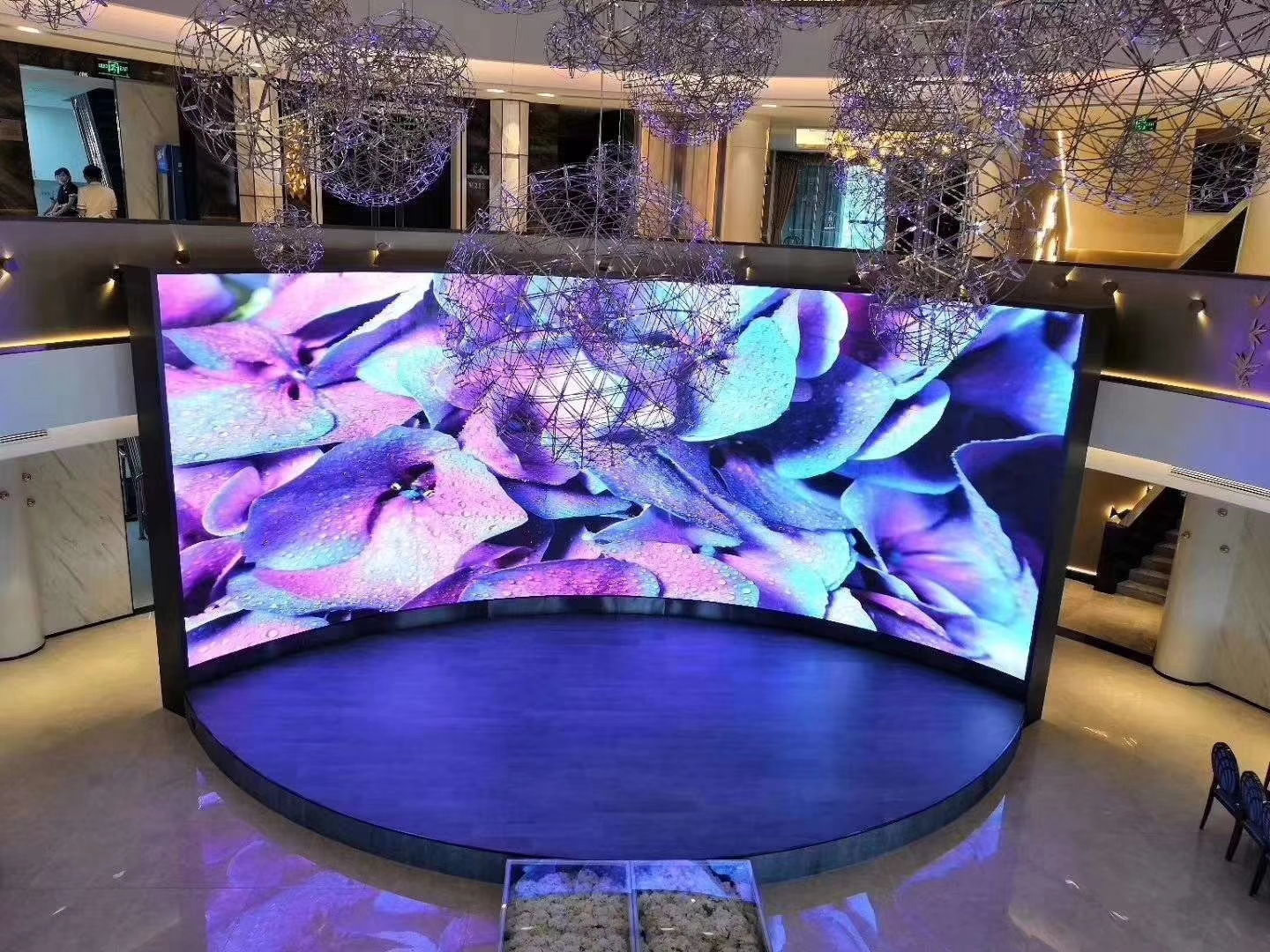 如何安裝室外LED顯示屏防水